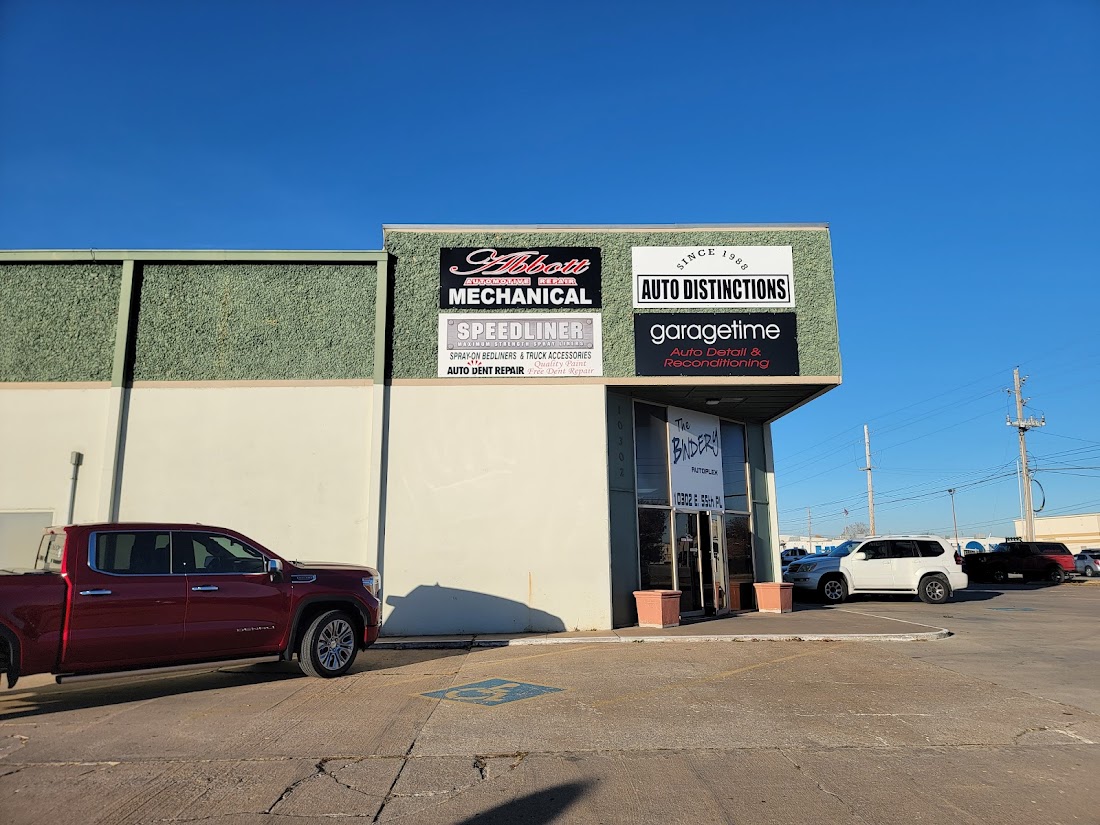 Abbott Luxury Automotive Repair shop on E 44th St in Tulsa